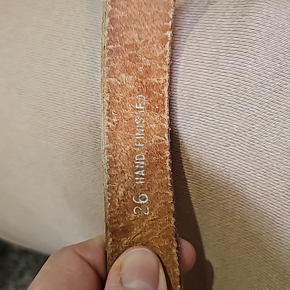 STUNNING VINTAGE BUFFALO BILL MOTEL LEATHER EMBOSSED BELT - Picture 8 of 9